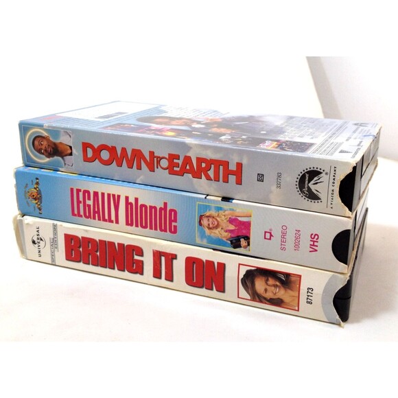 (3) Vintage Movie Lot VHS Bring It On  Legally Blond  Down To Earth Chris Rock - Picture 9 of 10